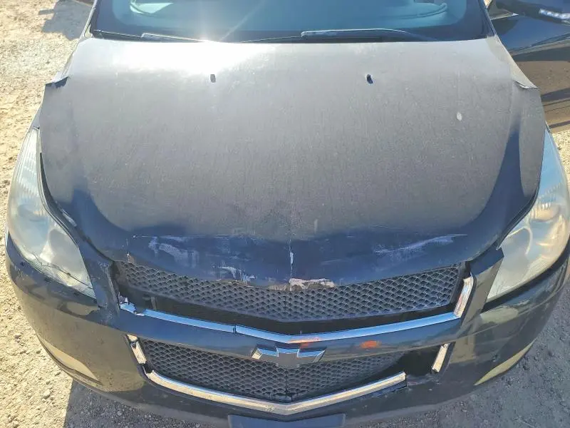 2011 CHEVROLET TRAVERSE LT  