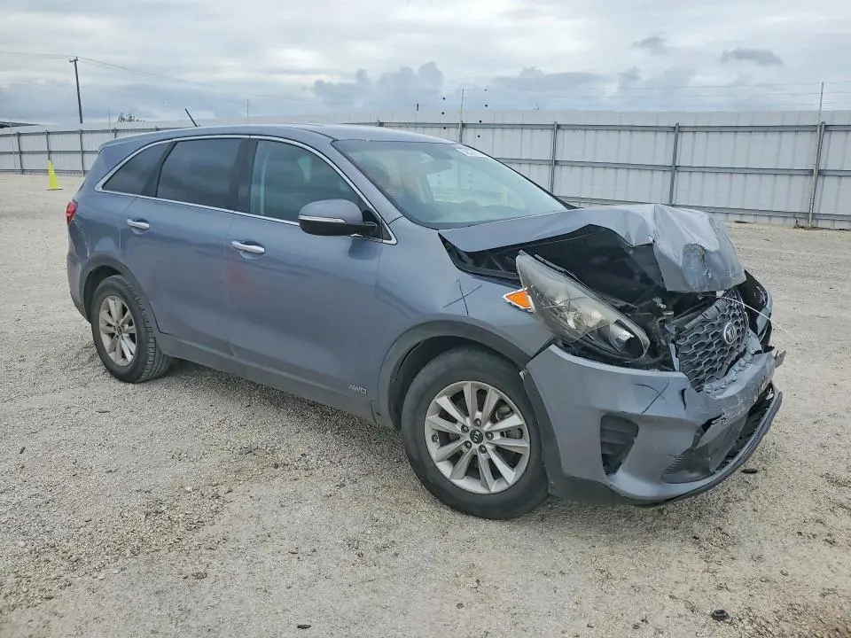 2020 KIA SORENTO S  