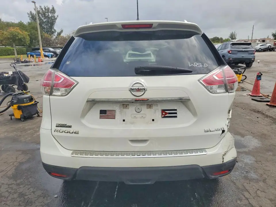 2015 NISSAN ROGUE SL  
