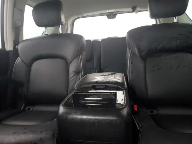 2023 INFINITI QX80 LUXE  