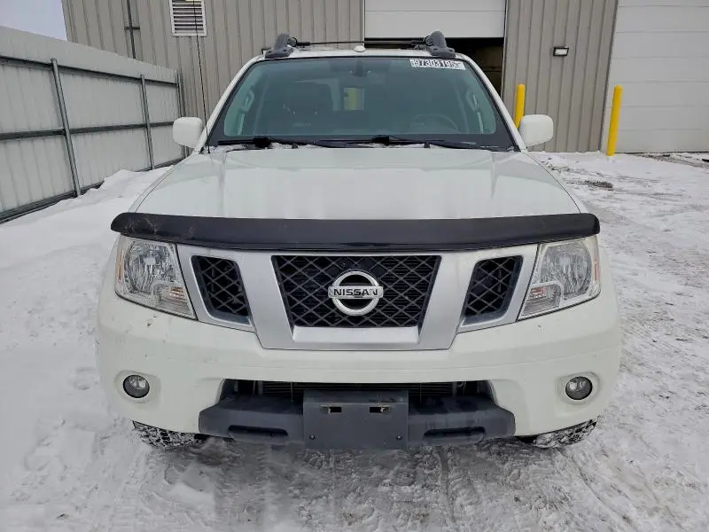 2017 NISSAN FRONTIER S  