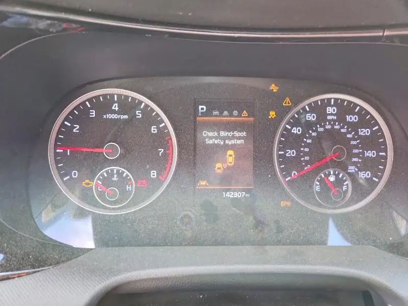 2022 KIA K5 LXS  