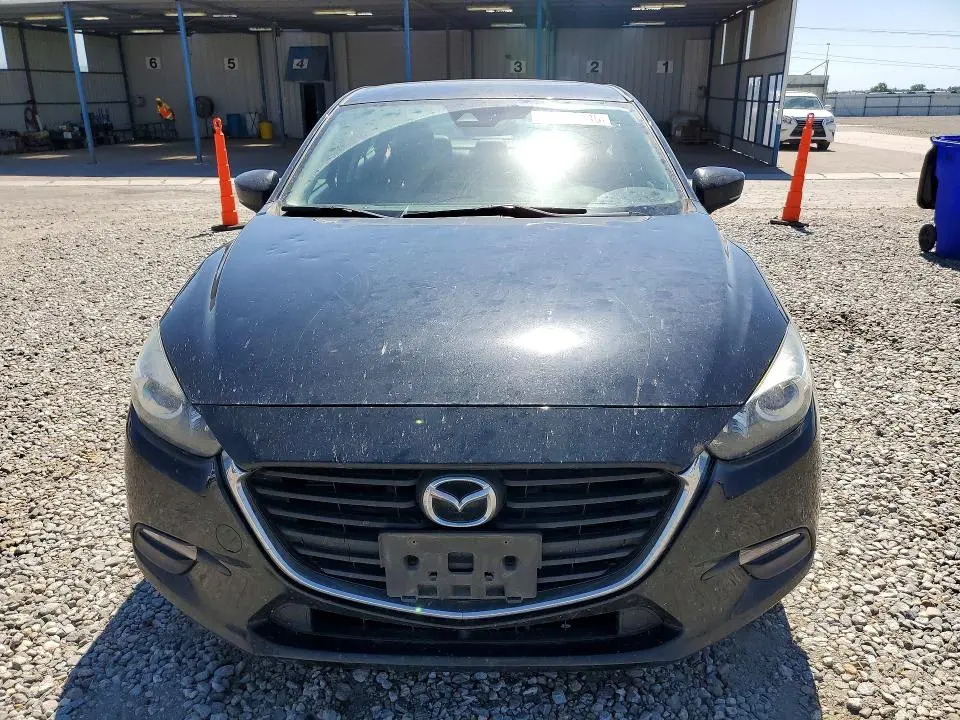 2018 MAZDA 3 TOURING  