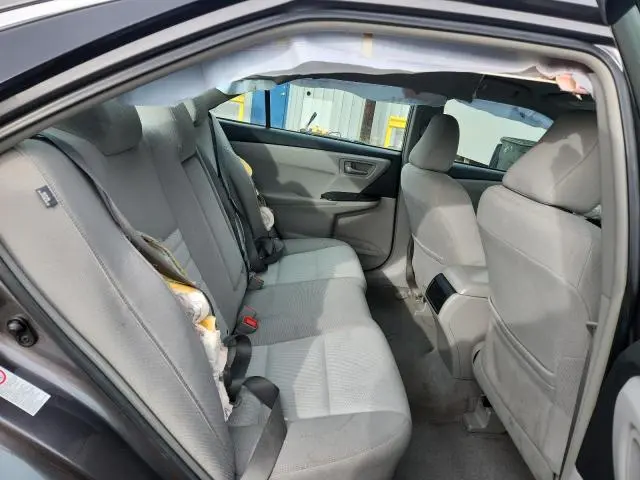 2016 TOYOTA CAMRY LE  