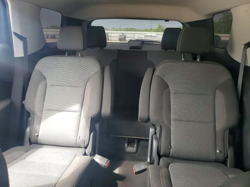 2021 CHEVROLET TRAVERSE LT  