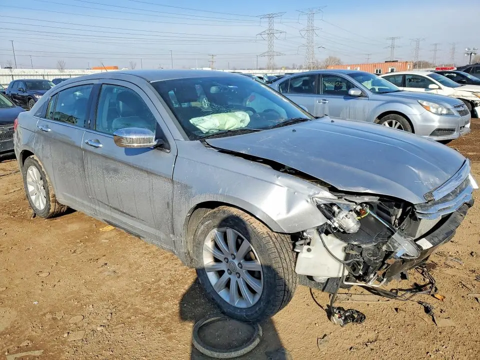 2014 CHRYSLER 200 LIMITED  