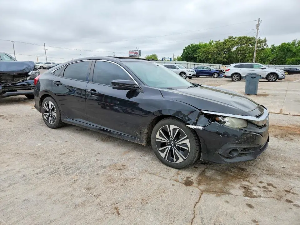 2017 HONDA CIVIC EX  