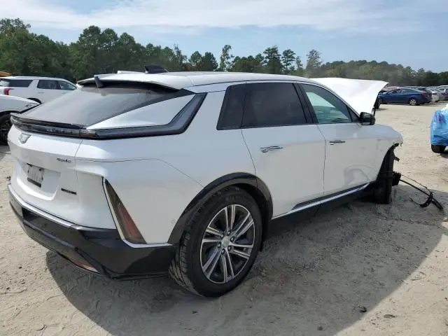 2024 CADILLAC LYRIQ LUXURY  