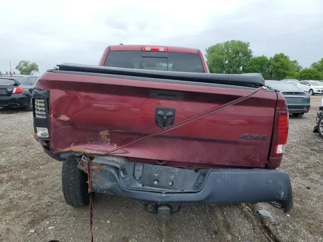 2019 RAM 1500 CLASSIC SLT  