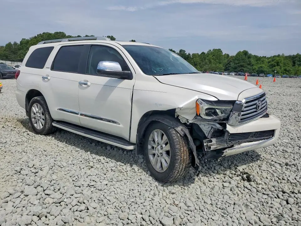2020 TOYOTA SEQUOIA PLATINUM  