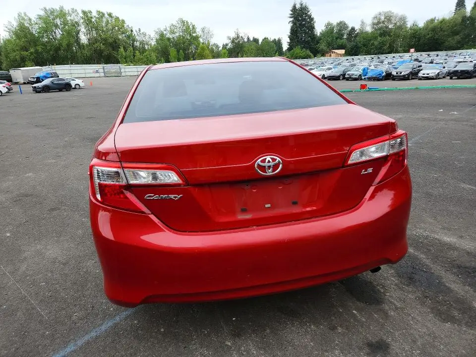 2013 TOYOTA CAMRY LE  