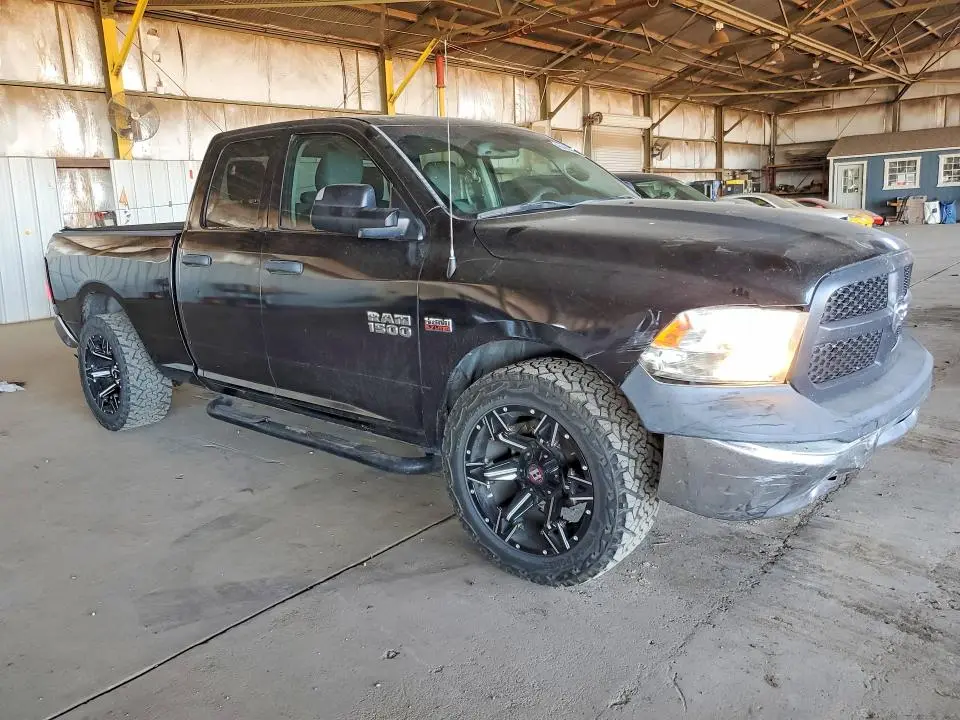 2016 RAM 1500 ST  