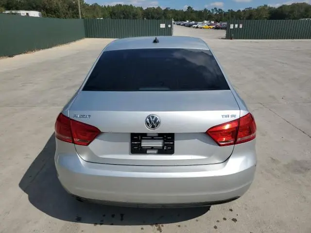 2014 VOLKSWAGEN PASSAT SE  