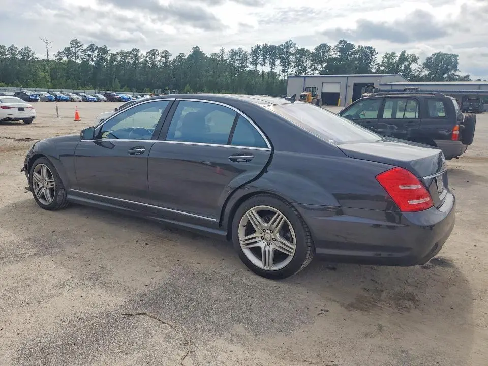 2013 MERCEDES-BENZ S 550  