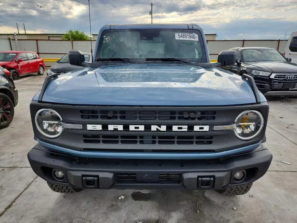 2024 FORD BRONCO BLACK DIAMOND  