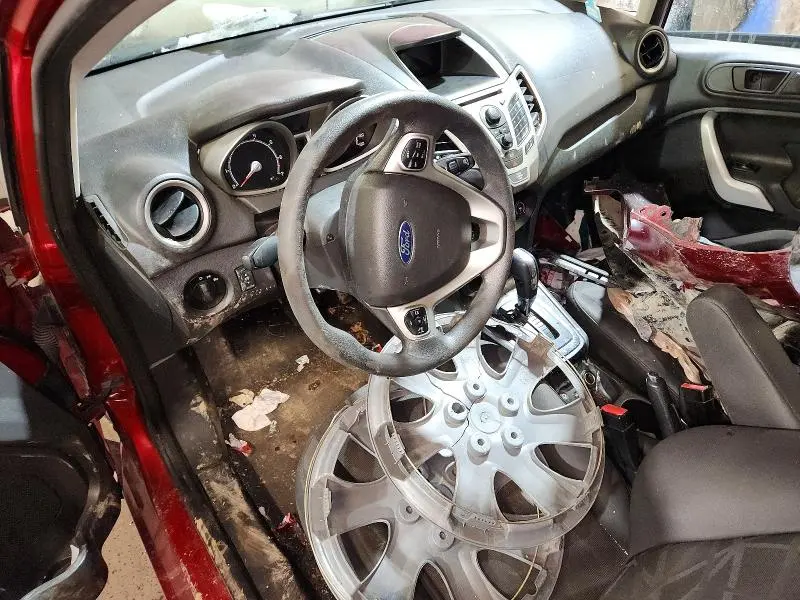 2013 FORD FIESTA SE  