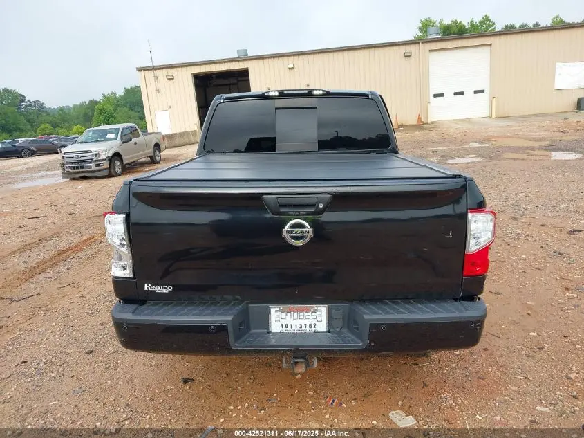 2017 NISSAN TITAN SV