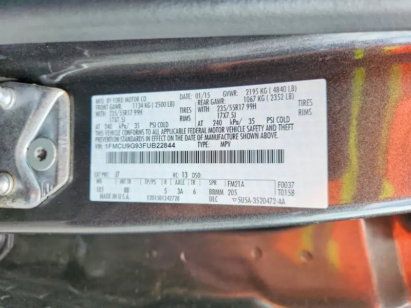 2015 FORD ESCAPE SE  