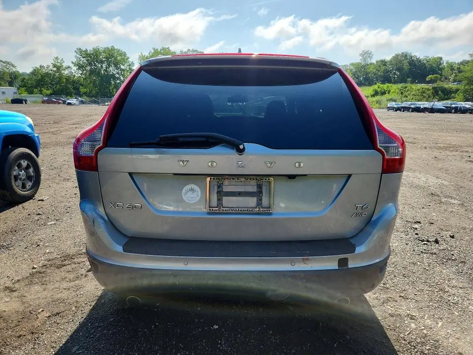 2013 VOLVO XC60 T6  