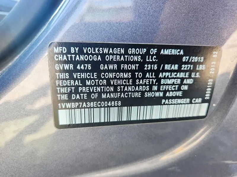 2014 VOLKSWAGEN PASSAT SE  