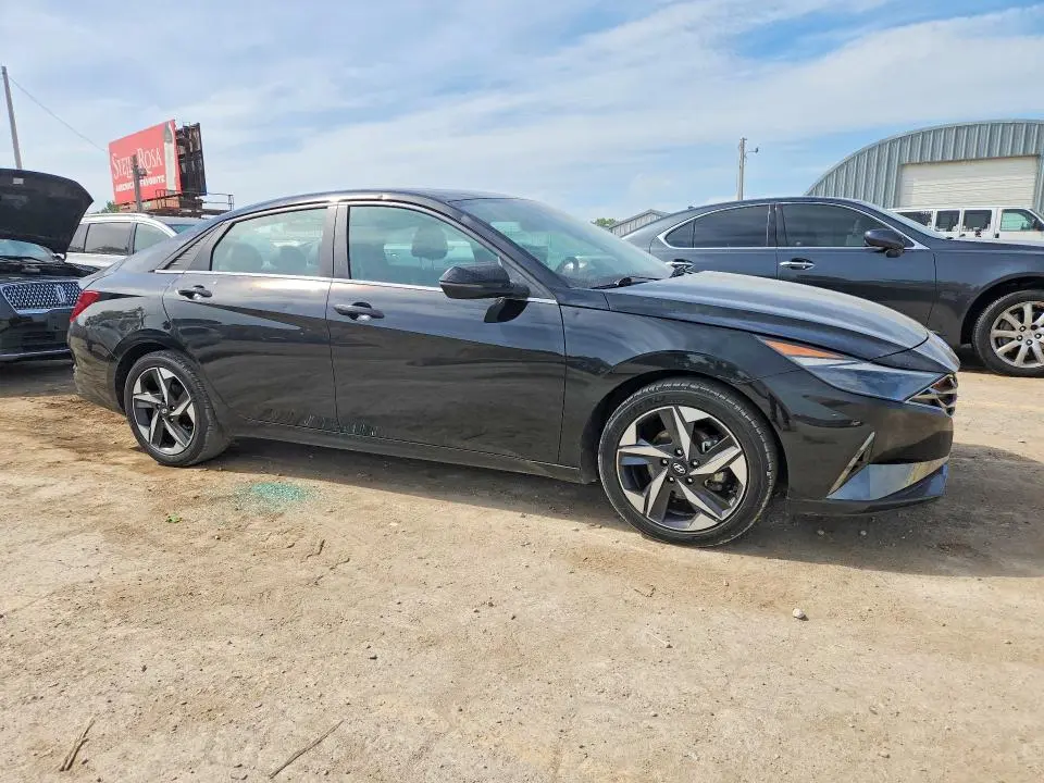 2022 HYUNDAI ELANTRA LIMITED  
