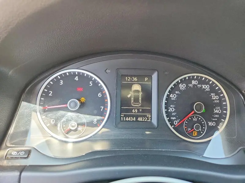 2017 VOLKSWAGEN TIGUAN SPORT  