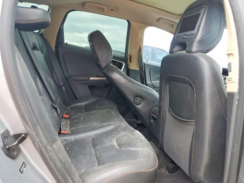 2012 VOLVO XC60 T6  