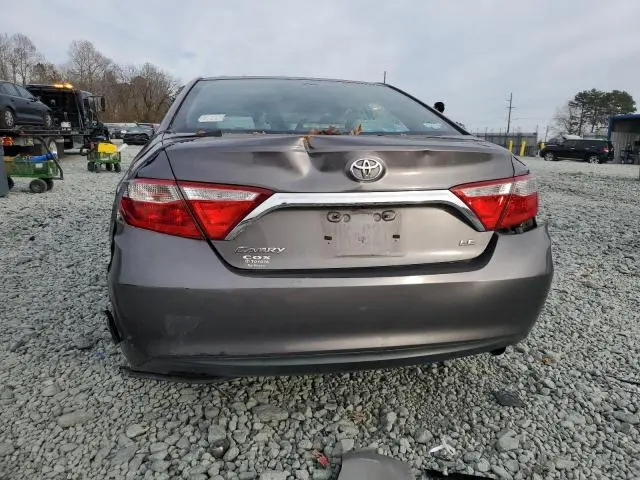 2016 TOYOTA CAMRY LE  