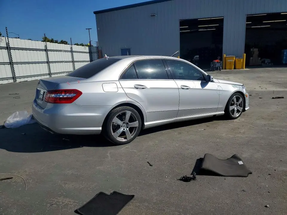 2010 MERCEDES-BENZ E 350  