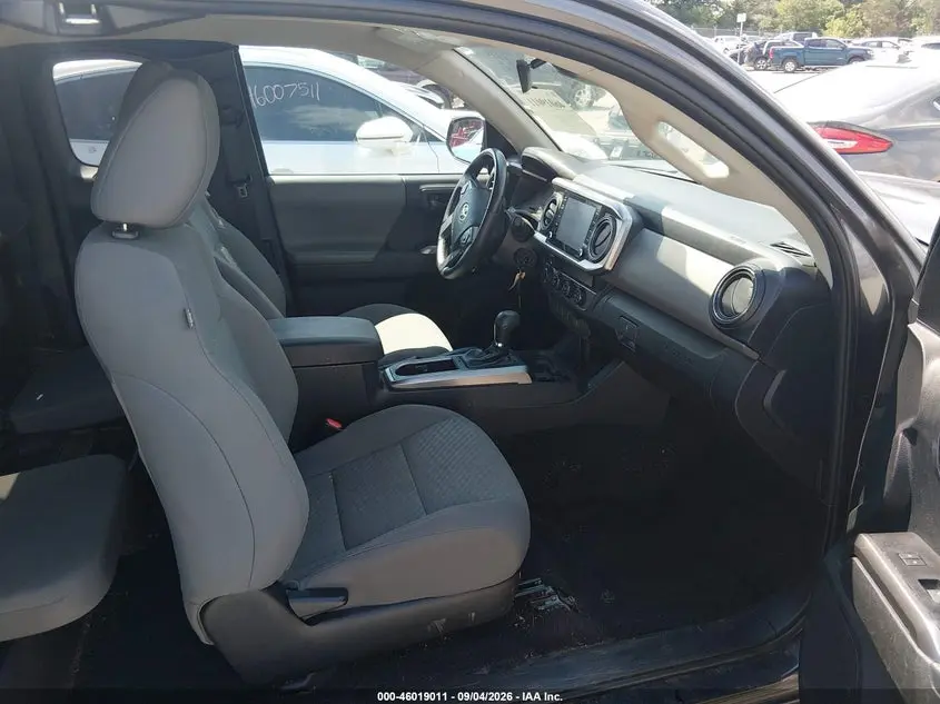2022 TOYOTA TACOMA SR5