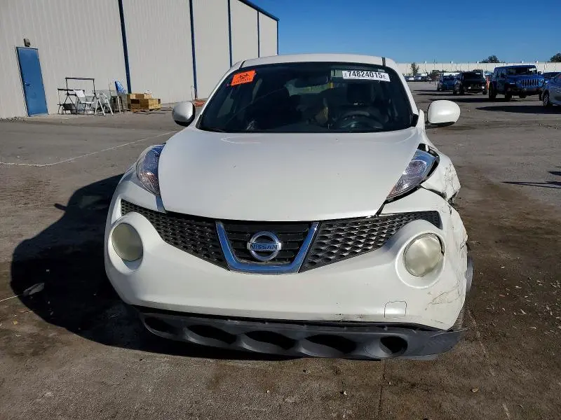 2014 NISSAN JUKE S  