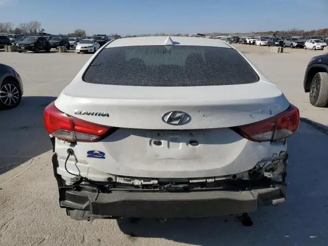 2016 HYUNDAI ELANTRA SE  