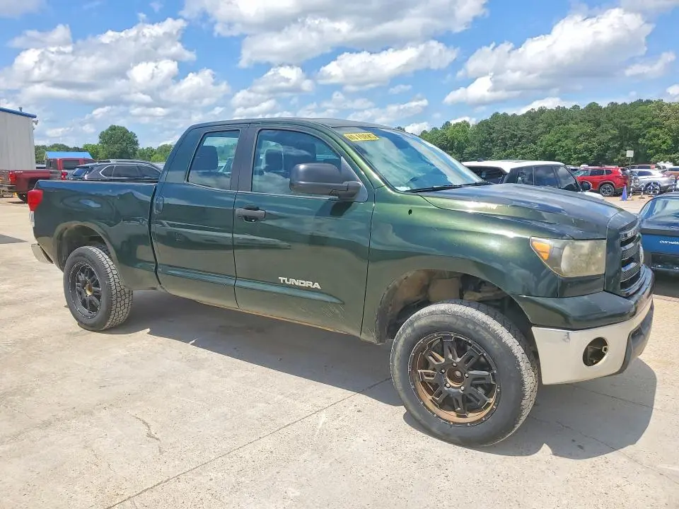 2011 TOYOTA TUNDRA DOUBLE CAB SR5  