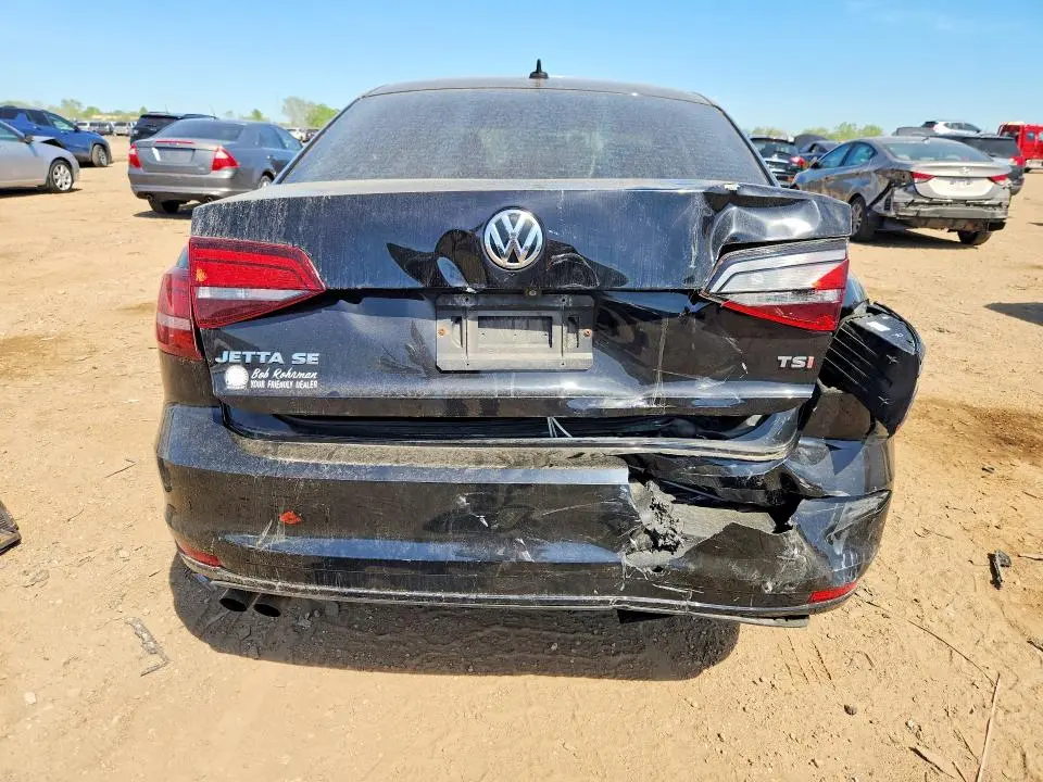 2016 VOLKSWAGEN JETTA SE  