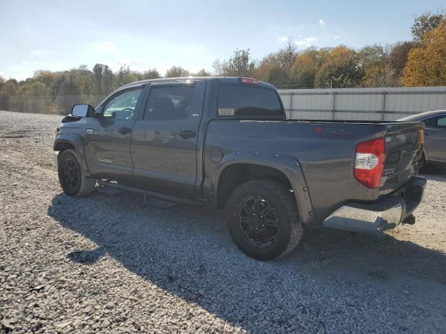 2015 TOYOTA TUNDRA CREWMAX SR5