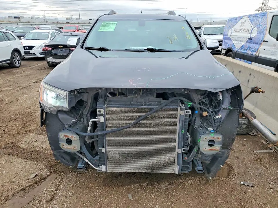 2017 GMC ACADIA SLE  