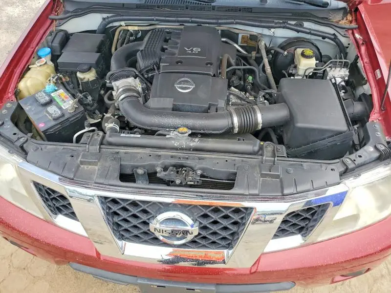 2015 NISSAN FRONTIER SV  