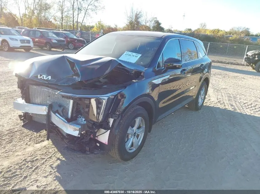 2025 KIA SORENTO LX