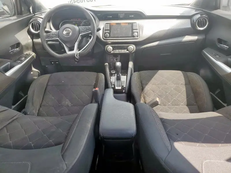 2020 NISSAN KICKS SV