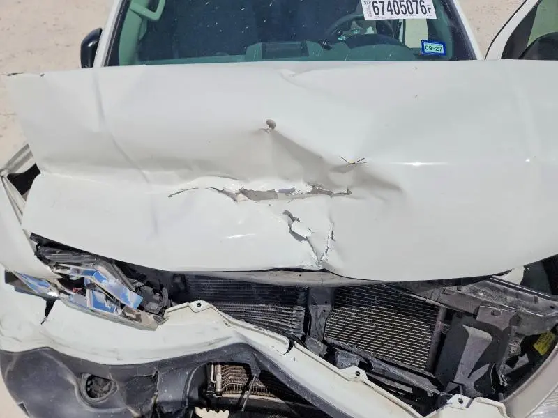 2019 NISSAN FRONTIER S  