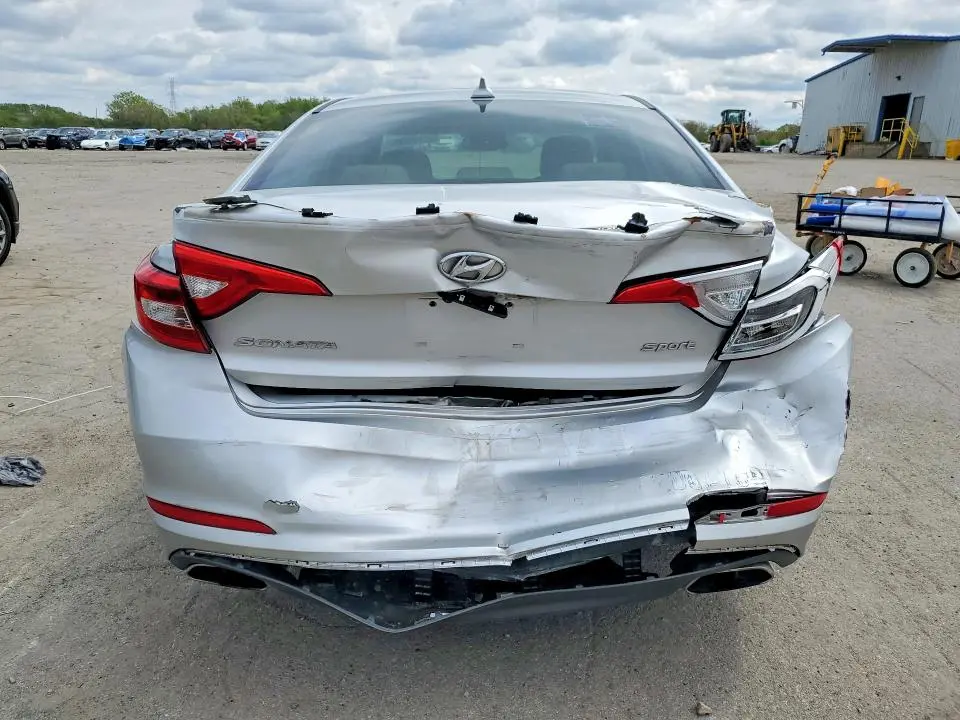 2016 HYUNDAI SONATA SPORT  