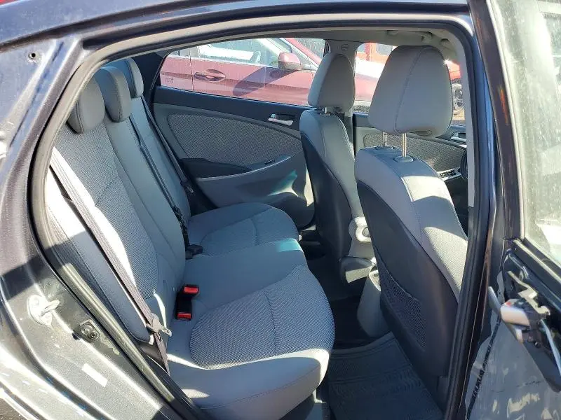 2013 HYUNDAI ACCENT GLS  