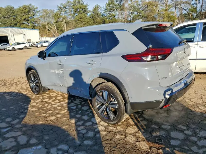 2024 NISSAN ROGUE SL  