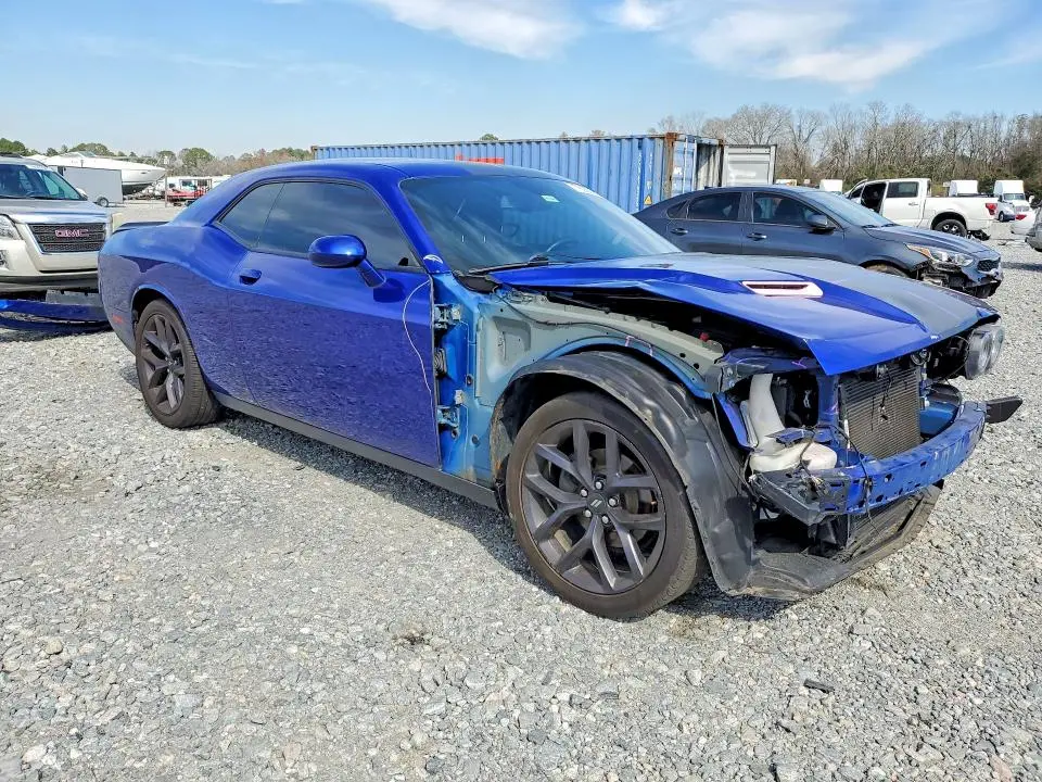 2021 DODGE CHALLENGER SXT  
