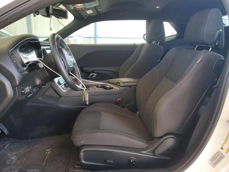 2017 DODGE CHALLENGER SXT  