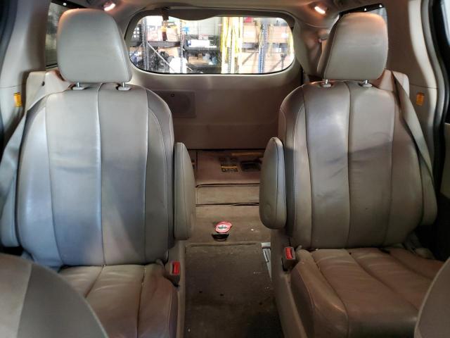 2012 TOYOTA SIENNA XLE