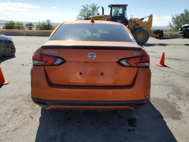 2022 NISSAN VERSA SV  