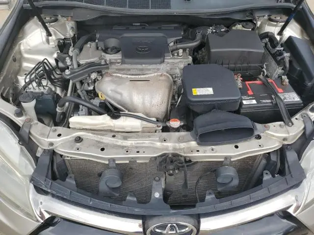 2016 TOYOTA CAMRY LE  
