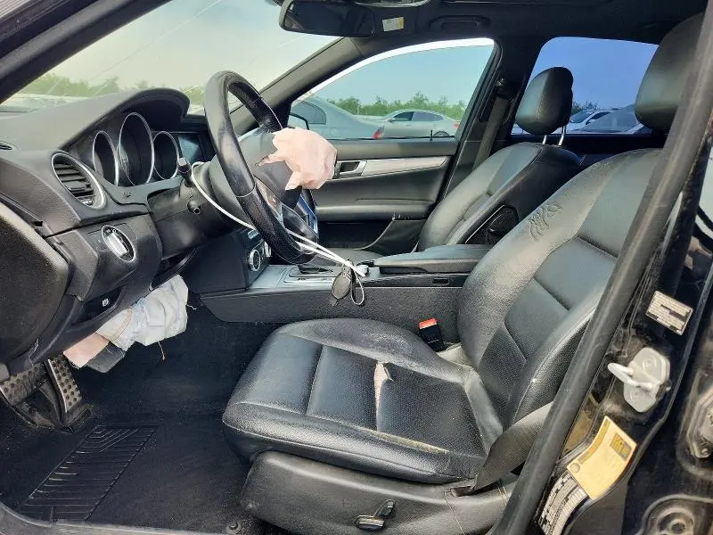 2012 MERCEDES-BENZ C 250  