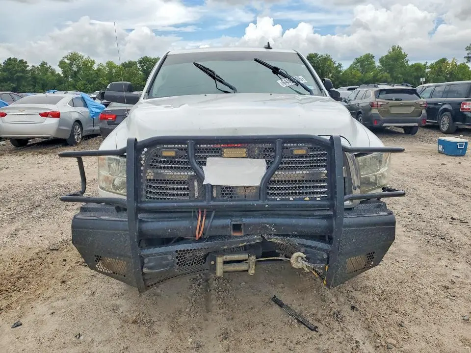 2015 RAM 2500 SLT  